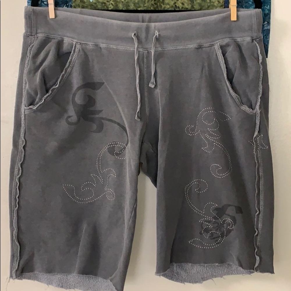 Hurley Distressed Bermuda Sweatshorts L